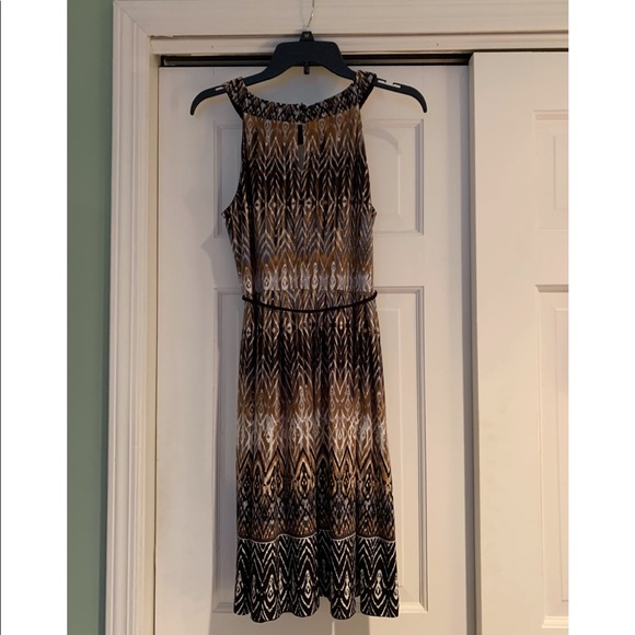 Sandra Darren Sleeveless Halter Dress - Picture 3 of 8